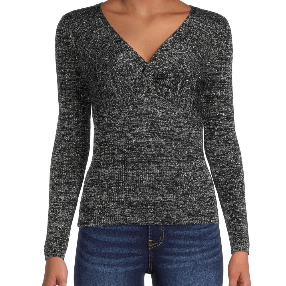 Sweater  with a metallic yarn design for a glittery finish.
